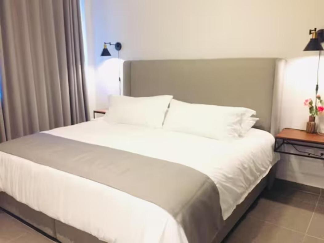 Urban Gran Plaza Aparthotel Zapopan Kültér fotó